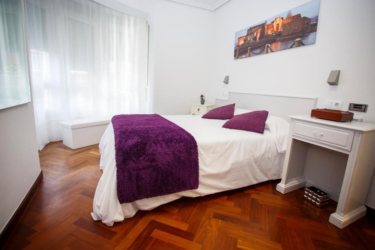 Hostal Costא-קורוניה מראה חיצוני תמונה
